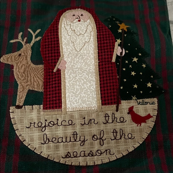 Holiday Napkin Set with Santa and Reindeer Design - Picture 3 of 6